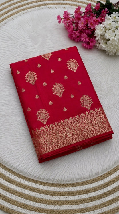 Classic Banarasi Silk Saree With Matching Blouse Piece (Unstitched)