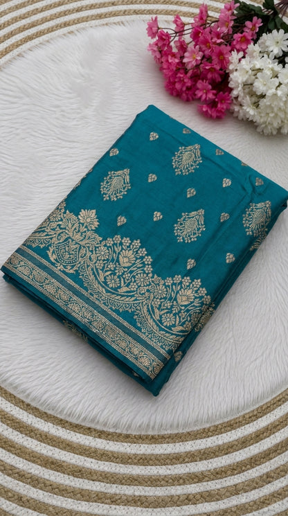 Classic Banarasi Silk Saree With Matching Blouse Piece (Unstitched)